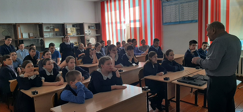 РОБОТЫ СРЕДИ НАС.